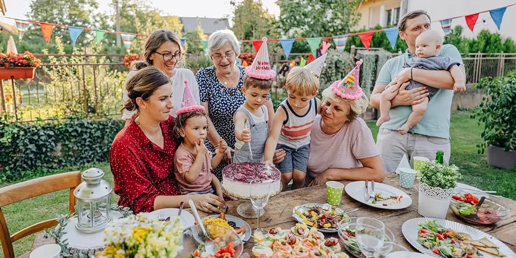 kids-party-food-hero.webp